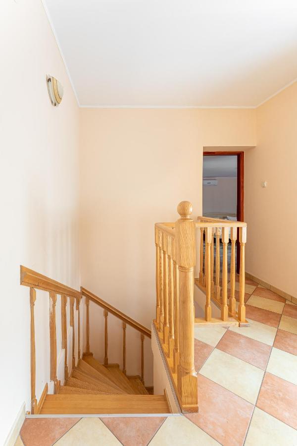 Varazsko Apartman Jula Exterior foto