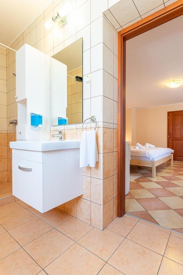 Varazsko Apartman Jula Exterior foto